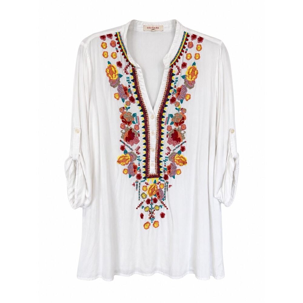 Solitaire White Embroidered Tunic Blouse Medium Boho Coastal Cowgirl Rayon VNeck